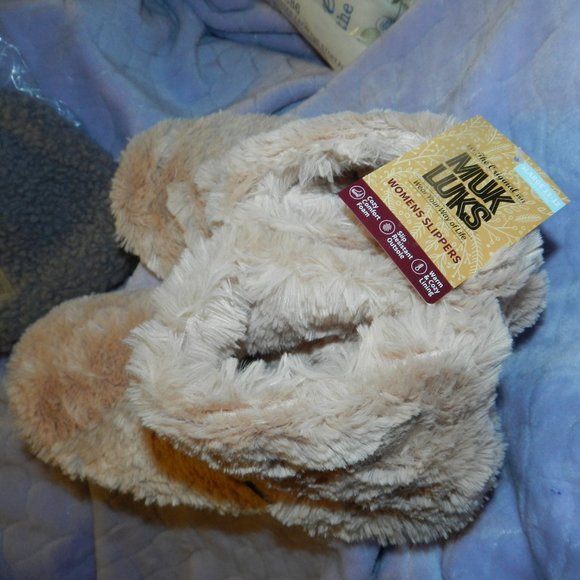 Muk Luks Women's Solid Fur Bootie Slippers Plush Pink XL NWT/NEW - Picture 8 of 15